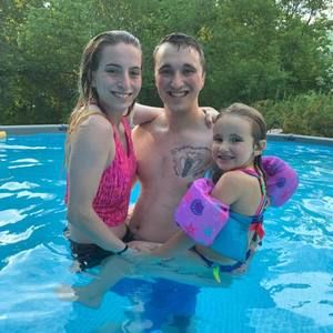 Meet your Posher, Cat